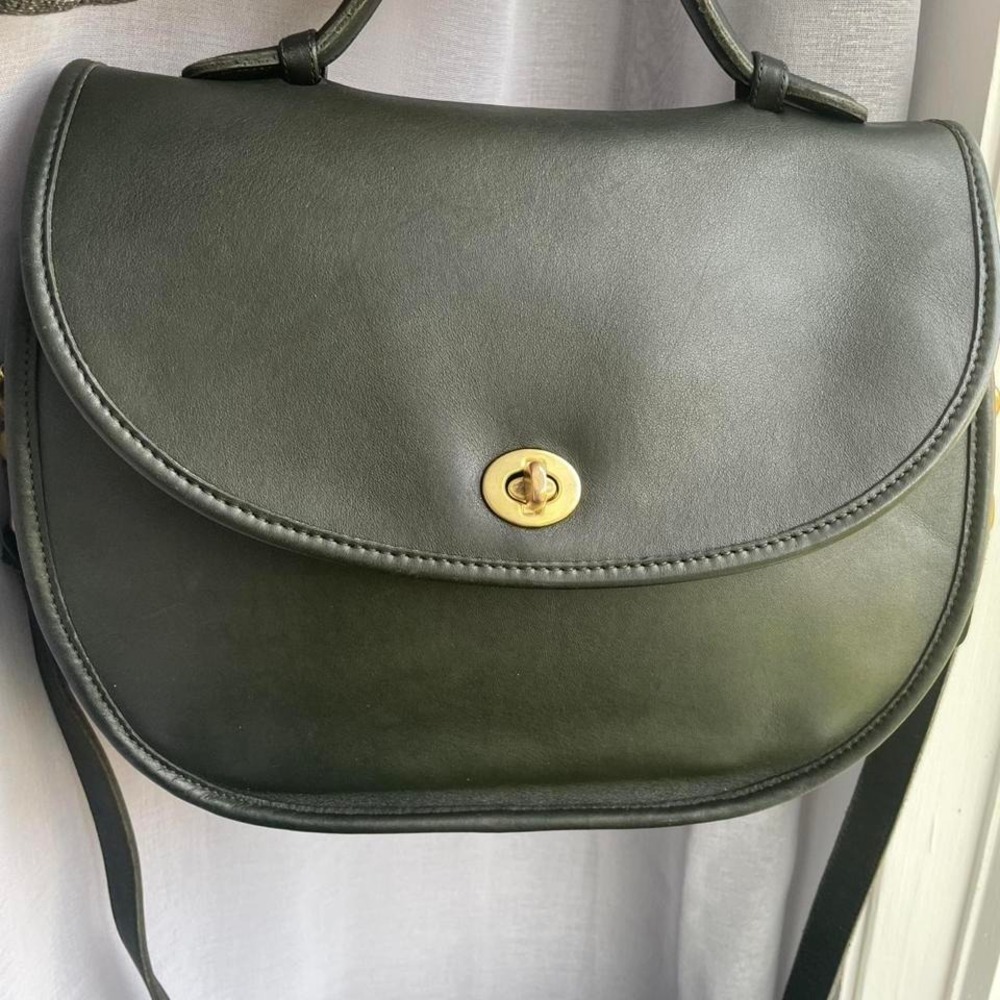 Coach Green Leather Saddle Crossbody with Gold Hardware - Picture 7 of 12